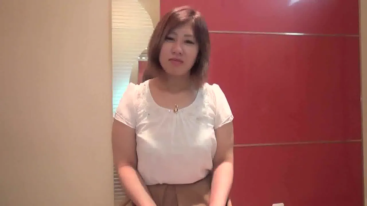 【激マブ】あきな26歳　肉感的ムチムチお姉さんに大量中出し - FC2 Video