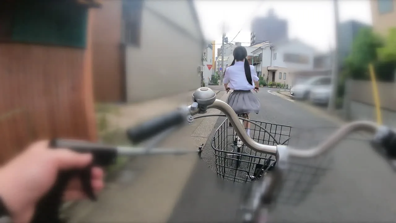 制服自転車③9回めくりパンチラ - FC2 Video