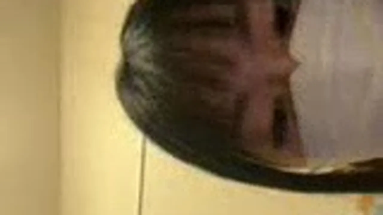 はじめての配信です! - FC2 Video