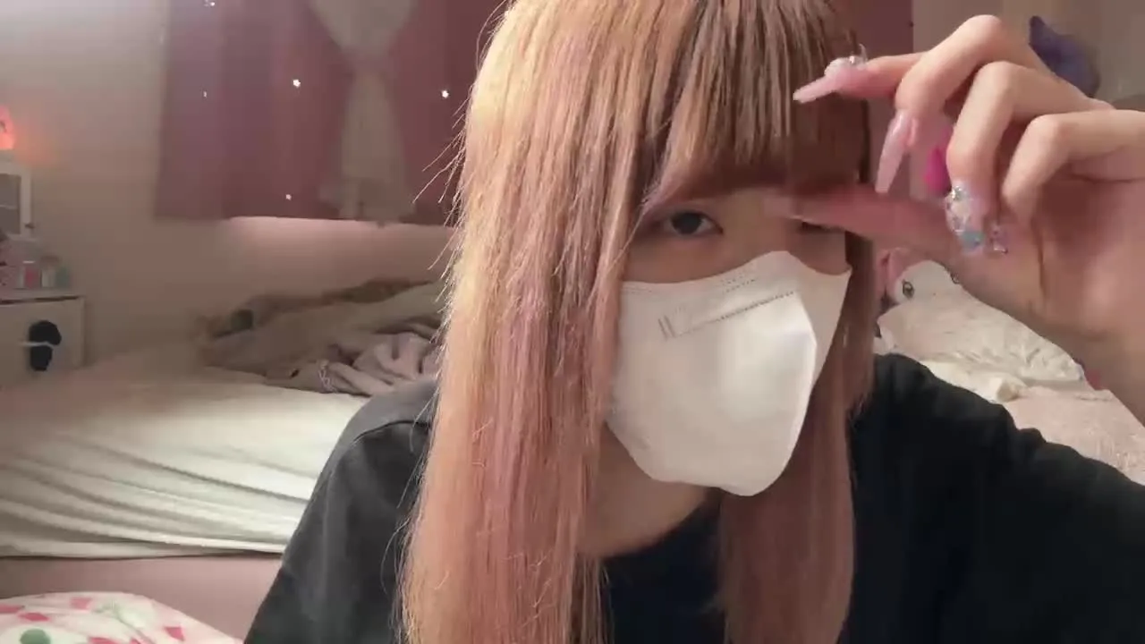 みれいちゃん (20) 2025年5月10日の配信動画 - 前編 - - FC2 Video