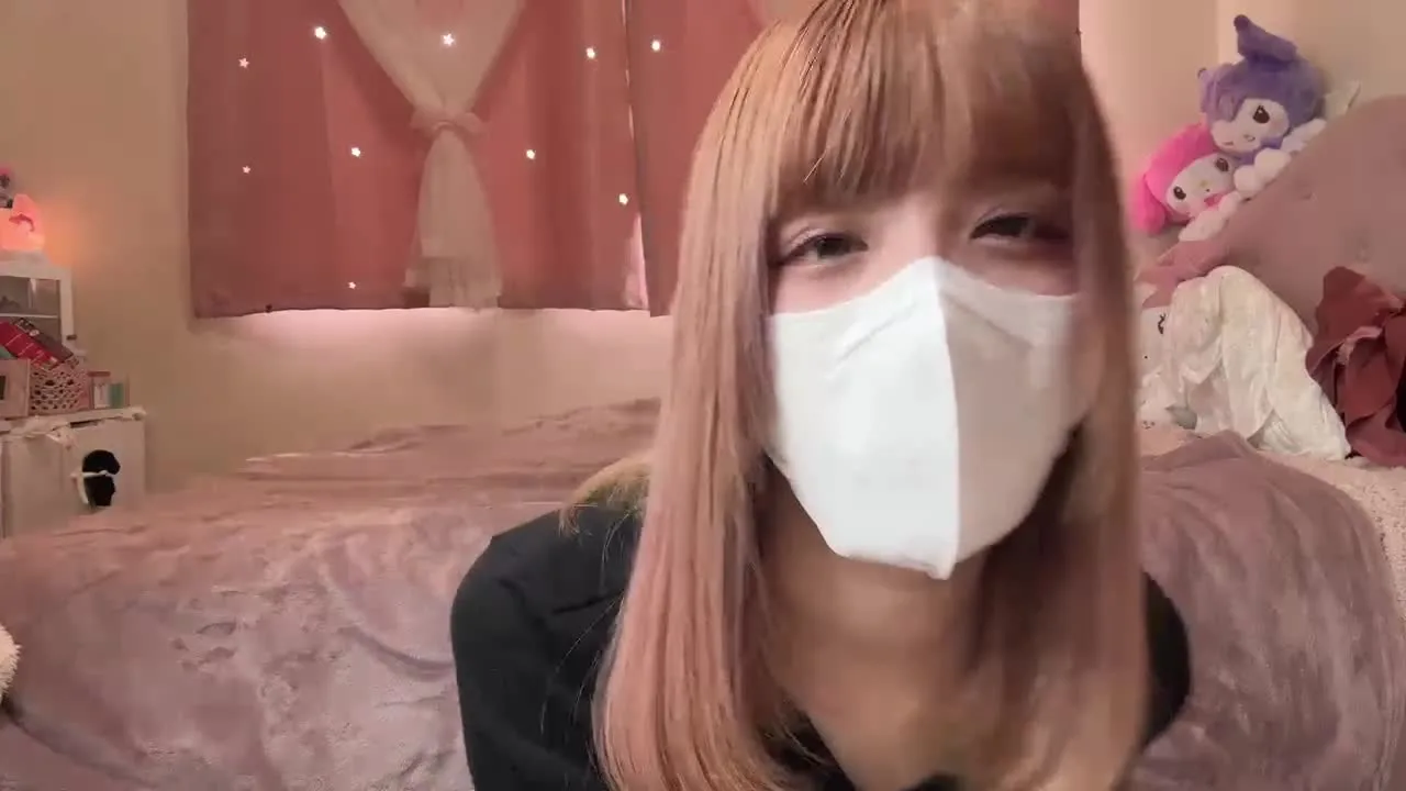 みれいちゃん (20) 2025年5月12日の配信動画 - 前編 - - FC2 Video