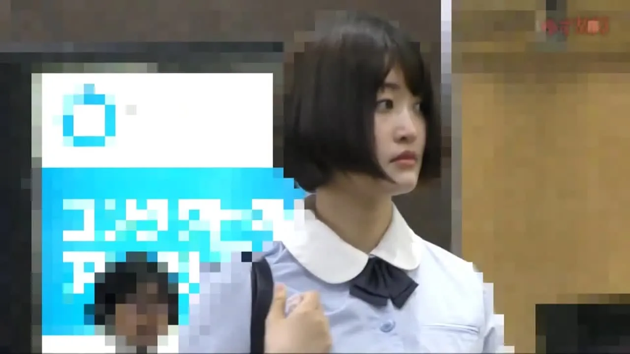 憧れの水色ワンピ制服の清純を駅の公衆便所で肌着も切り裂いて生中出し - FC2 Video