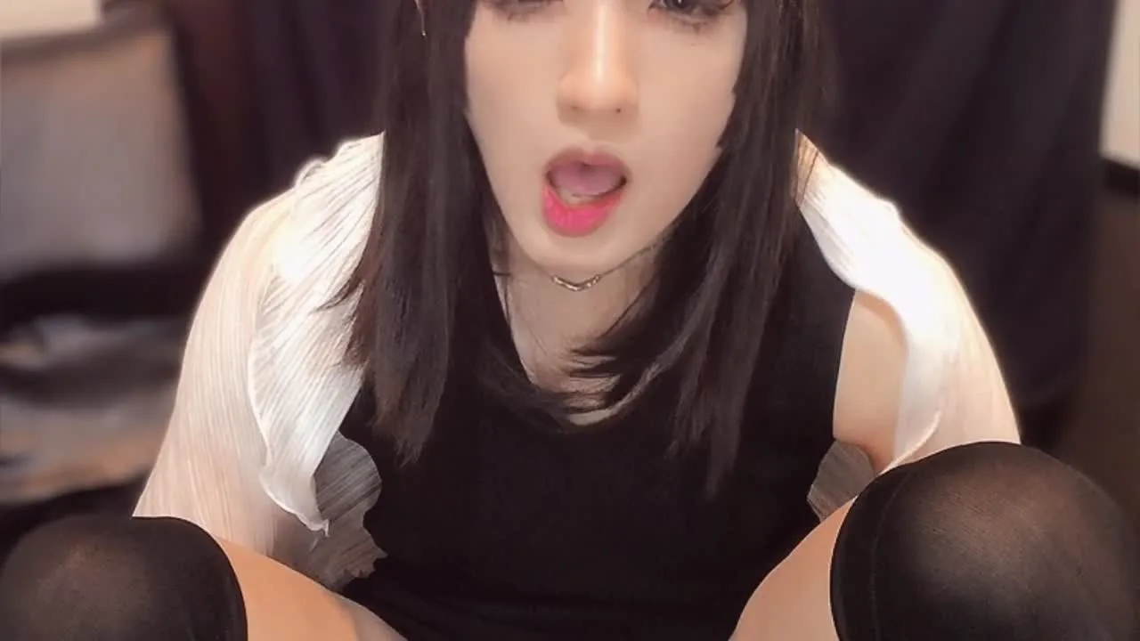 【個撮】黒ワンピースを着た変態女装が静かにオナニーする動画 - FC2 Video