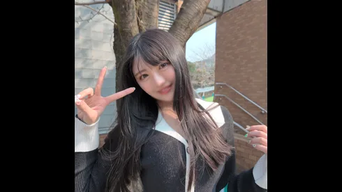 Gカップ美女JD!!超名器? 運動歴12年の巨乳美女が撮影応募。大胆!!自分の部屋で巨根2本から搾り取る - FC2 Video