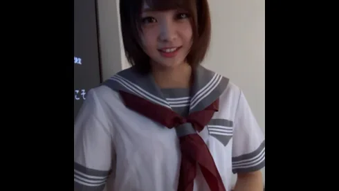アイドル級に可愛い18歳。未処理の剛毛に純白細身の体。中出しには言葉もでず困惑の表情で完堕ち - FC2 Video
