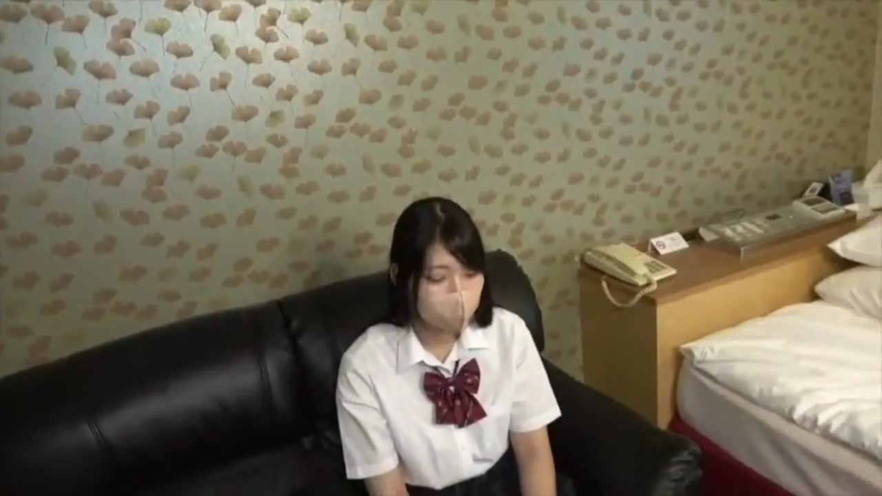 _個撮_都_立_ソフト部_追いかけ続けた夢を諦め撮影を決意_生きるために身体を差出す - FC2 Video
