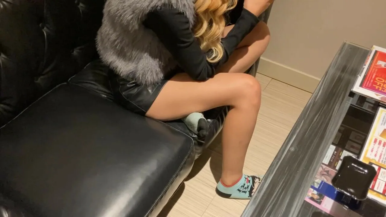 マッチングアプリでxx活するギャル妻 ホテルで不倫ハメ撮り - FC2 Video - 365490